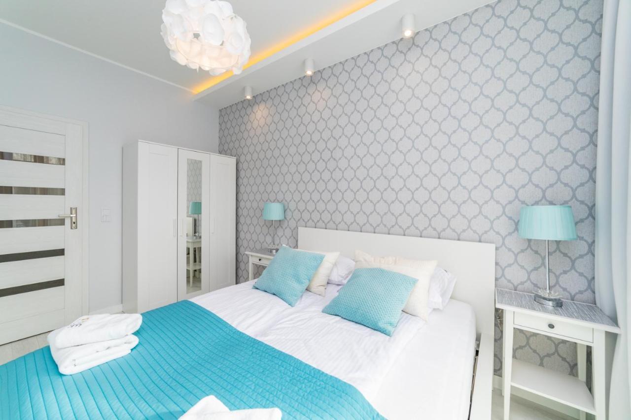 Bright - Neptun Park By Oneapartments 格但斯克 外观 照片