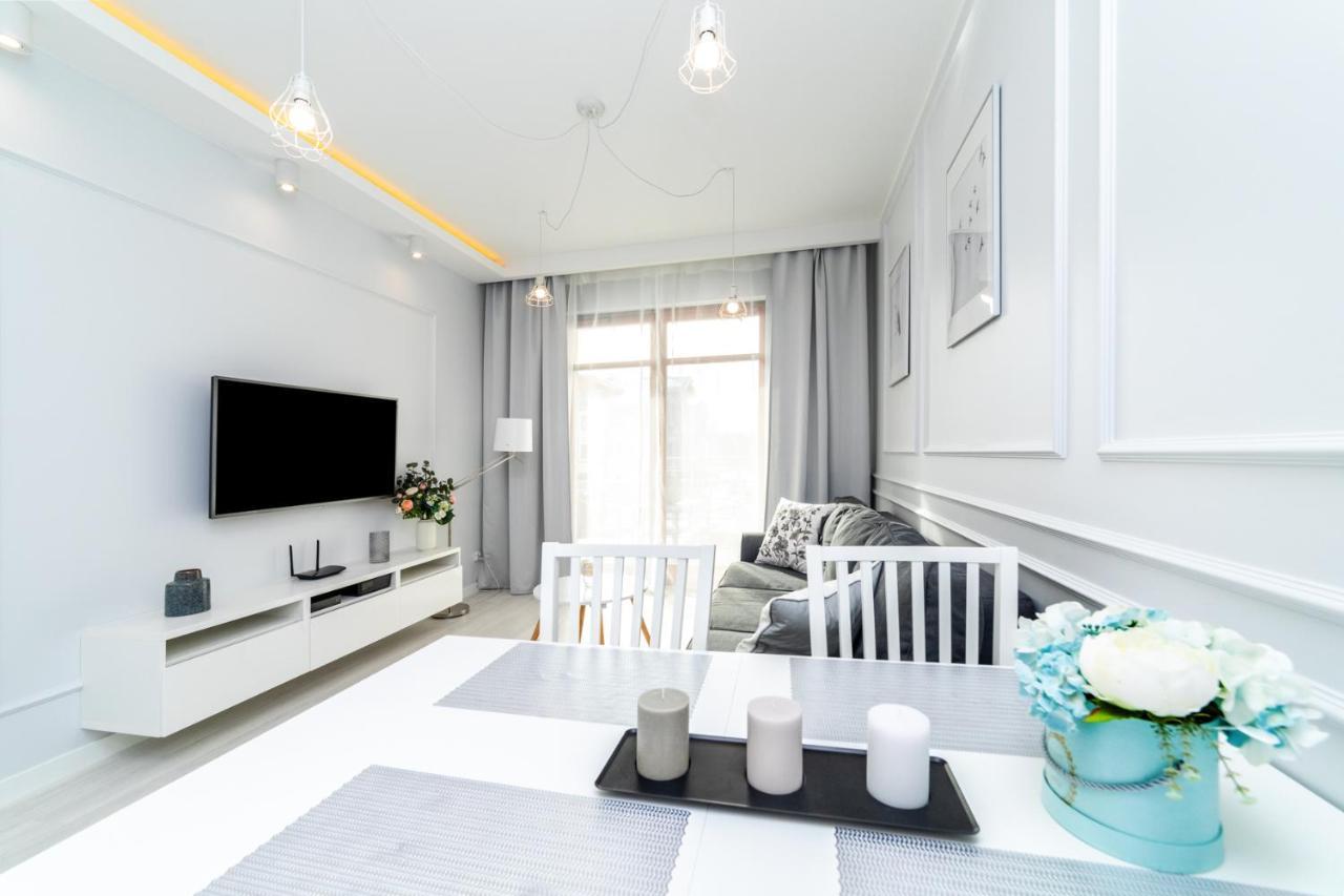 Bright - Neptun Park By Oneapartments 格但斯克 外观 照片