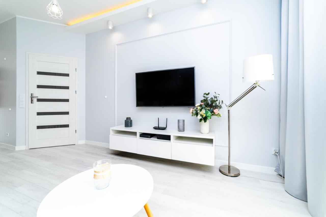 Bright - Neptun Park By Oneapartments 格但斯克 外观 照片